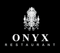 Onyx logo fekete hatter kicsi