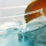 kék-gin-pohár